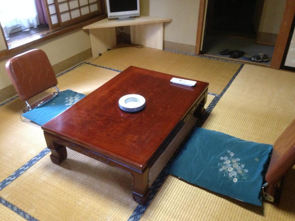 Chuokan Shimizuya Ryokan Nagano Ruang foto